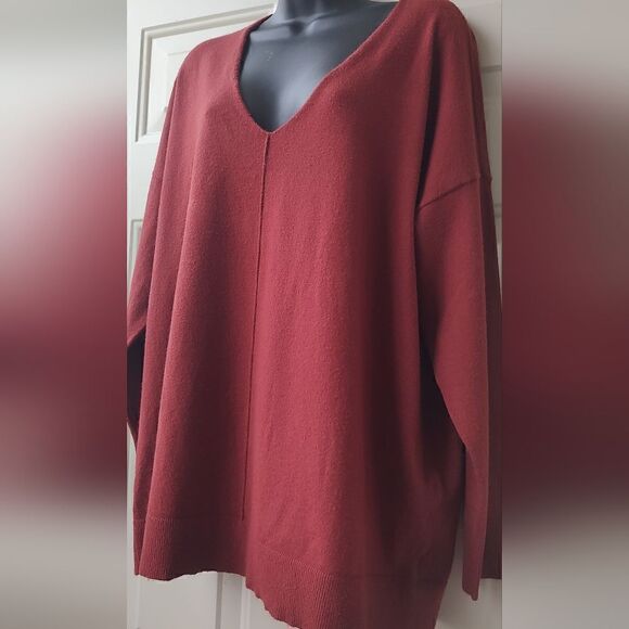 Torrid V Neck Maroon Sweater Size 2 Long Sleeve - Picture 4 of 11
